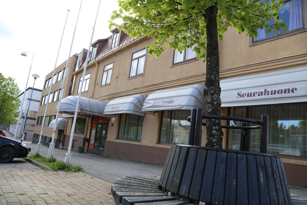 Hotelli Iisalmen Seurahuone Iisalmi Zewnętrze zdjęcie